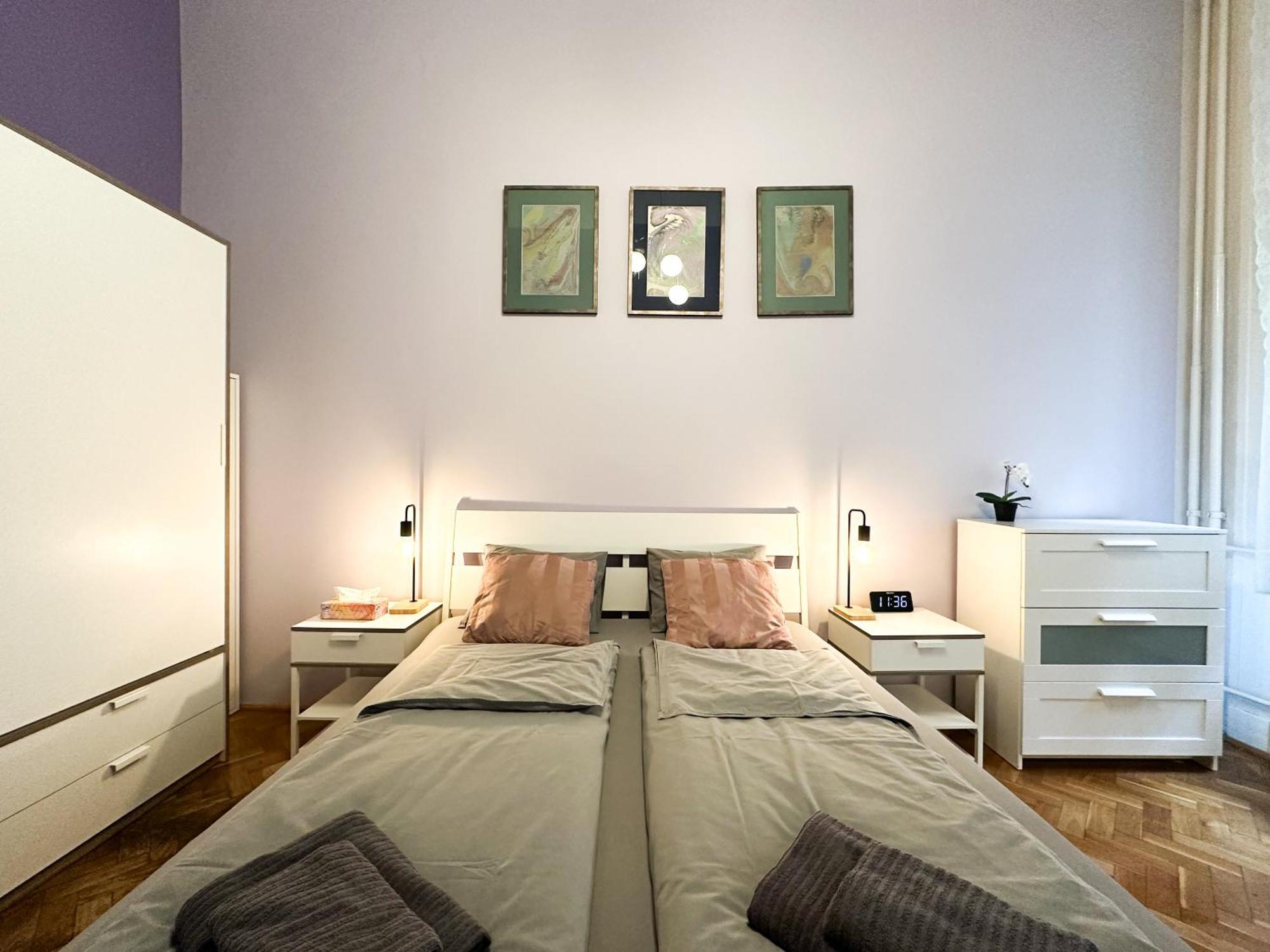 Cute 1br In - Purple House Apartment Budapest
